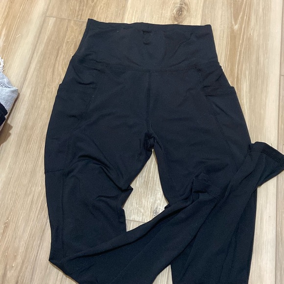 Black leggings with pockets good quality - Picture 1 of 5